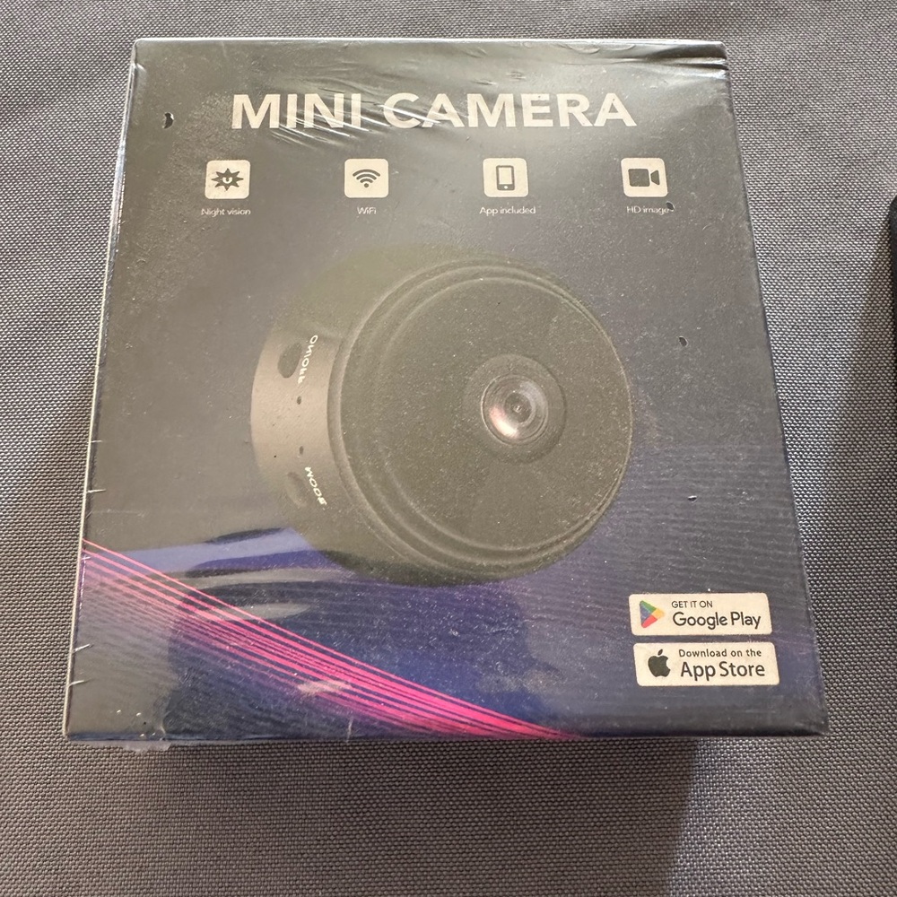 Mini Camera with Night Vision and WiFi - Black